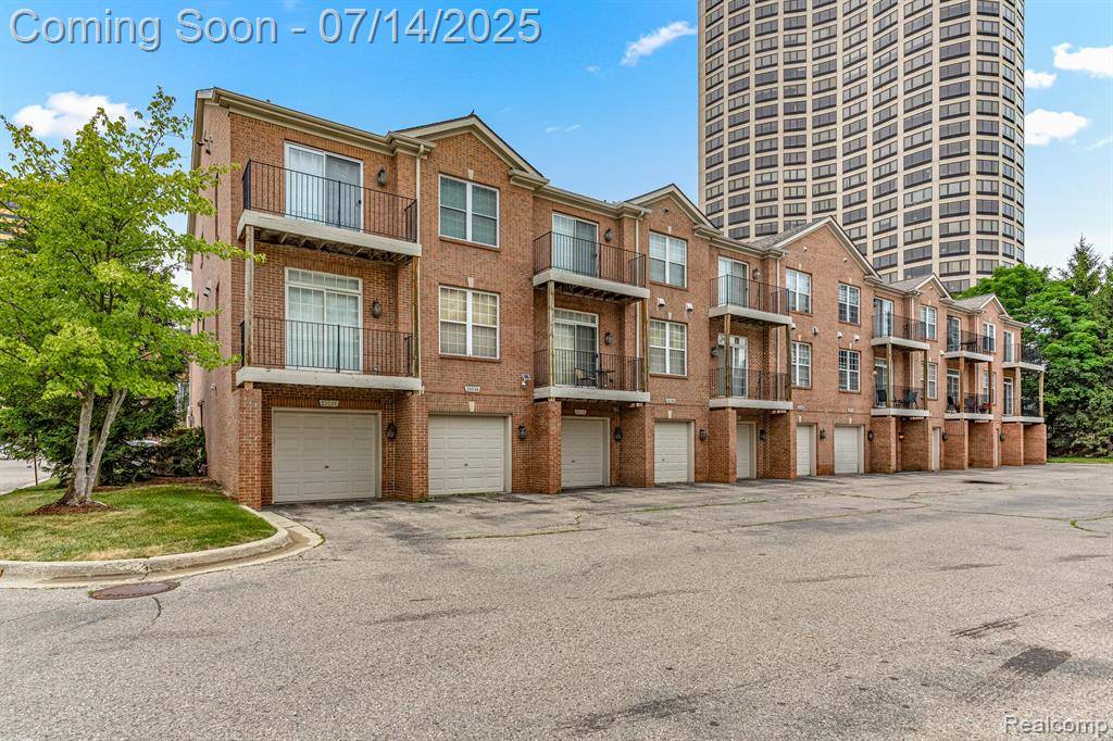 Southfield, MI 48075,20110 Rodeo Court