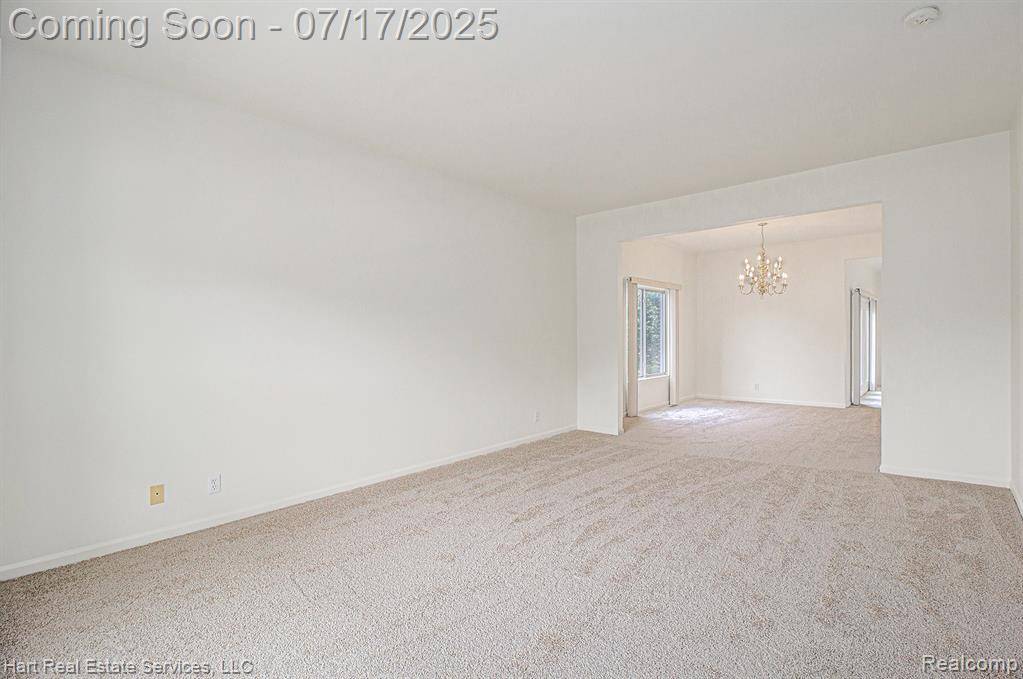 Rochester Hills, MI 48309,2106 Cattail Circle
