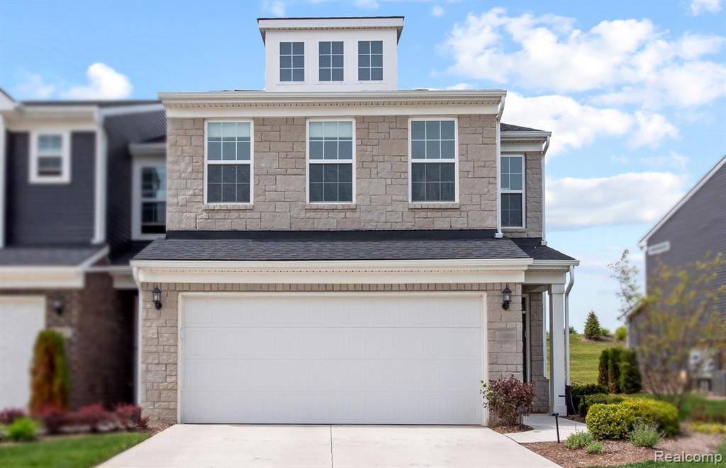 1515 Arcadia Drive, Milford, MI 48381