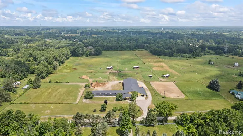 Dryden, MI 48428,5095 Casey Road