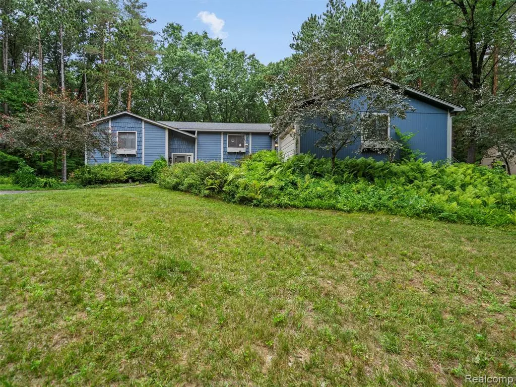 Ortonville, MI 48462,370 Wolfe Road