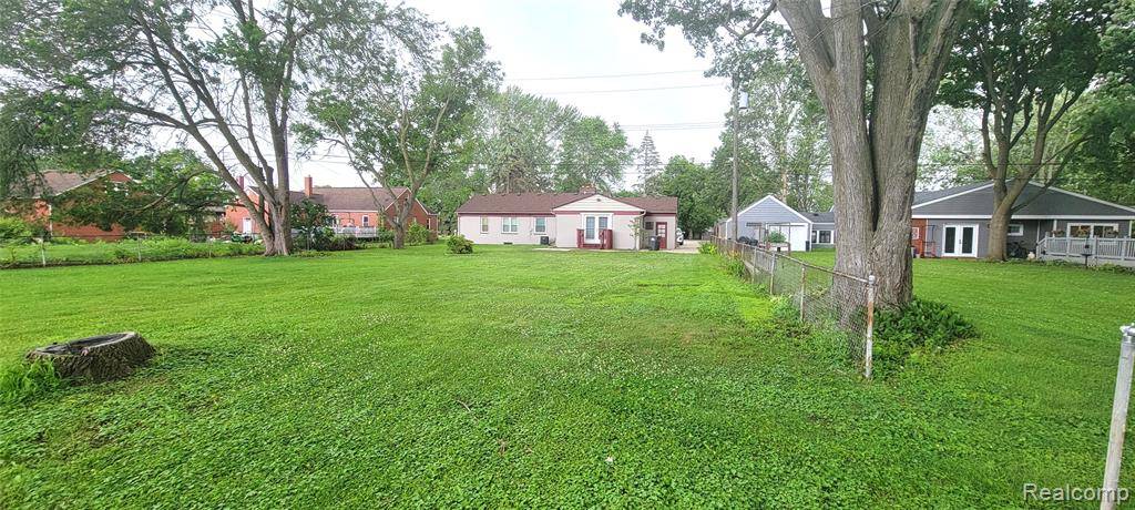 Taylor, MI 48180,8961 Mortenview Drive