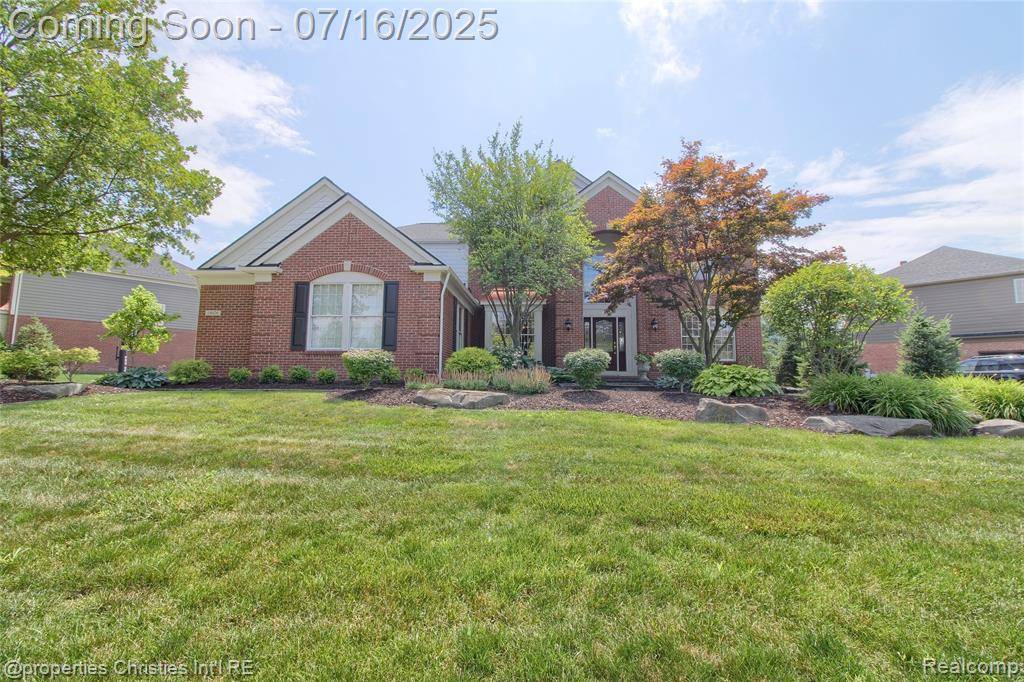 18026 Stonebrook Drive, Northville, MI 48168