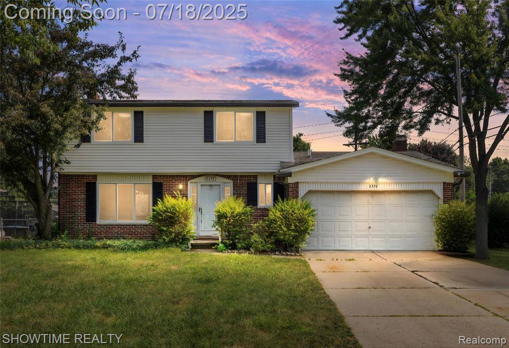 Troy, MI 48085,2376 Greensboro Drive