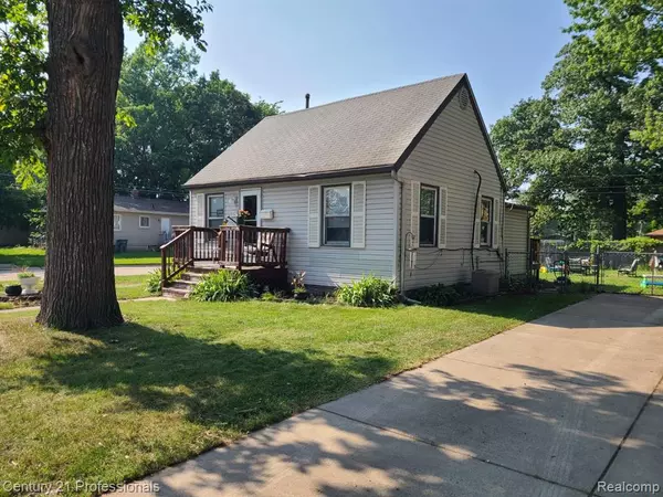 Hazel Park, MI 48030,1107 E Hayes Avenue