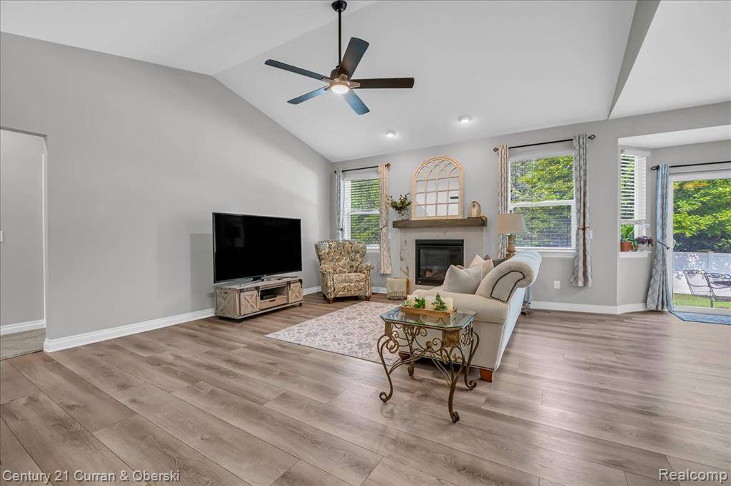 Romulus, MI 48174,21150 Bryce Court
