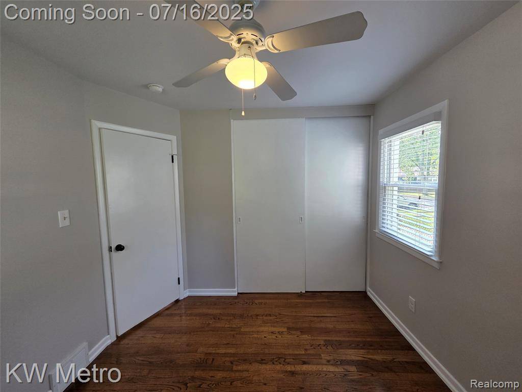 Royal Oak, MI 48073,4507 Sedgemoor Avenue