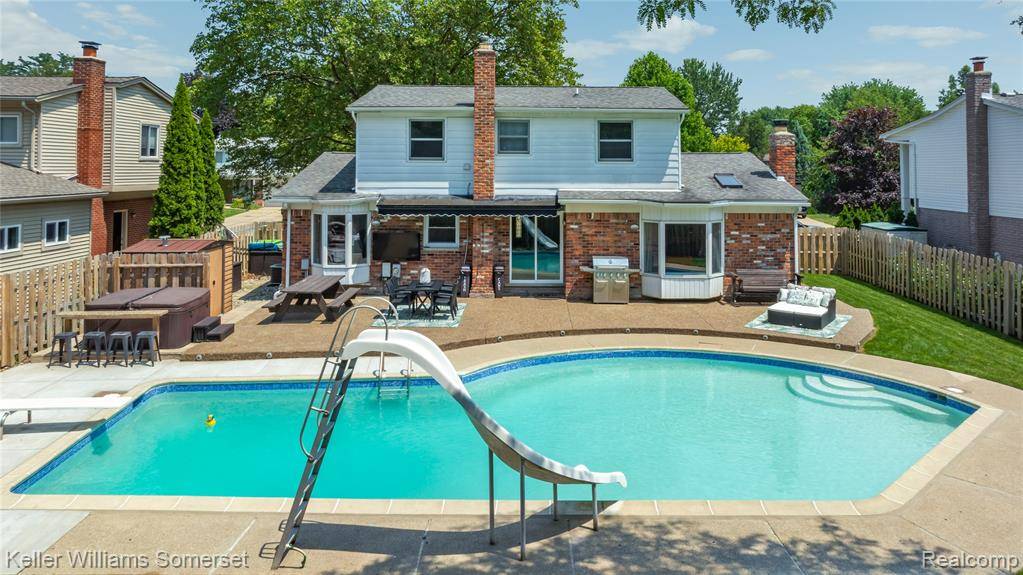 5795 LIMESTONE Drive, Troy, MI 48085