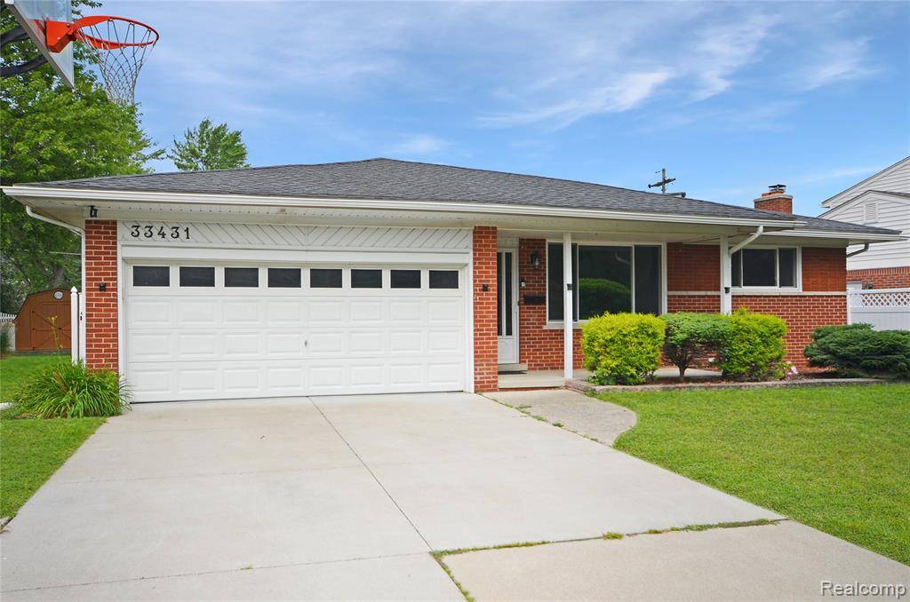 Sterling Heights, MI 48312,33431 Groth Drive