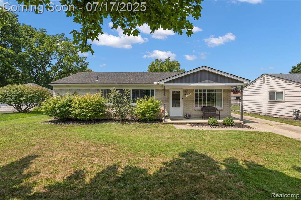 41627 Saal Road, Sterling Heights, MI 48313