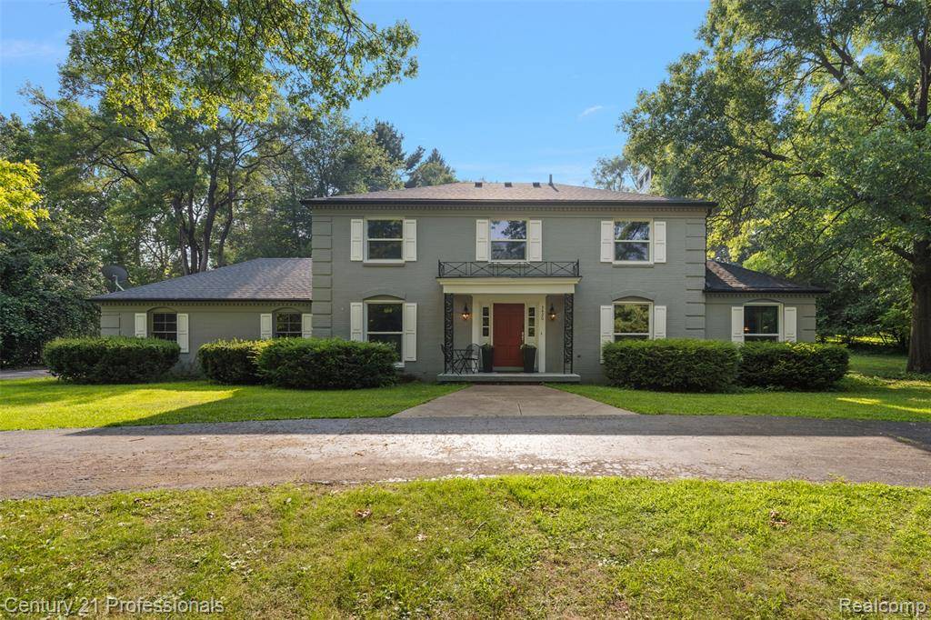 Bloomfield Hills, MI 48302,5420 Lahser Road