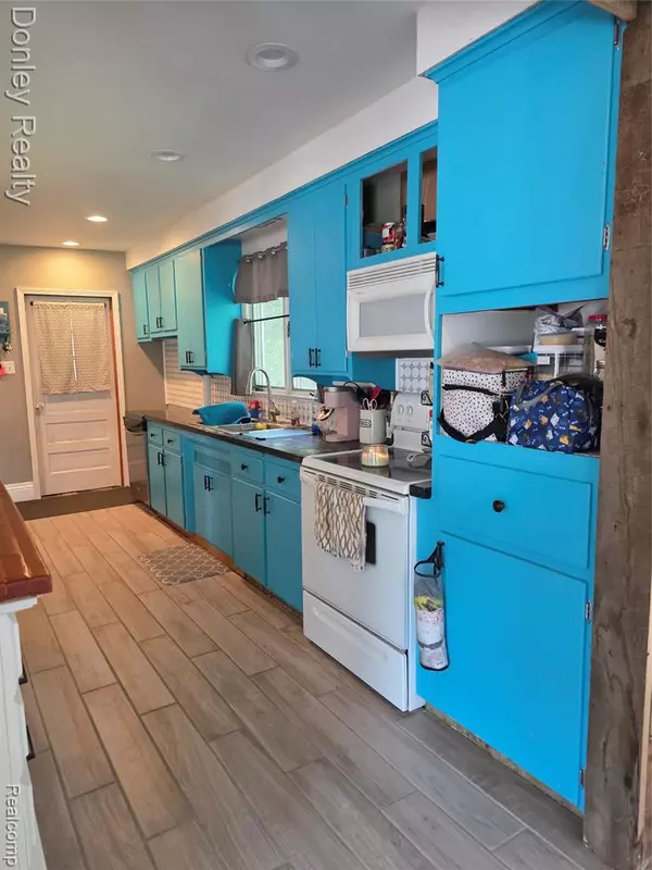 Marlette, MI 48453,3206 Wilson Street