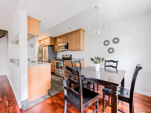 Lake Orion, MI,3115 SUNNYSIDE