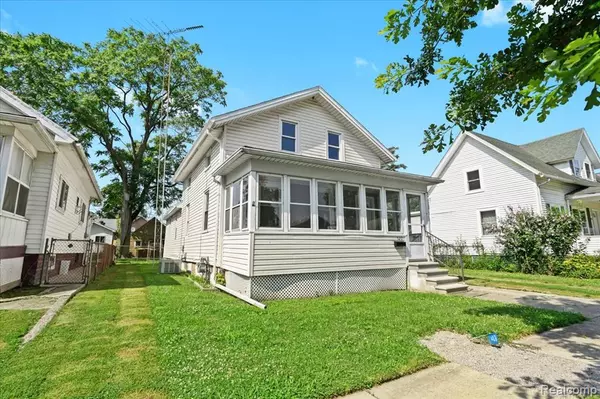 Monroe, MI 48161,520 E 2nd Street