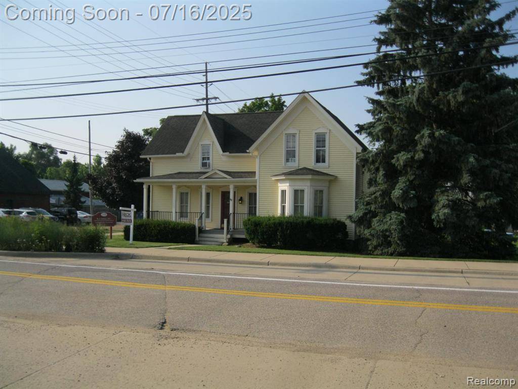 148 E Livingston Road, Highland, MI