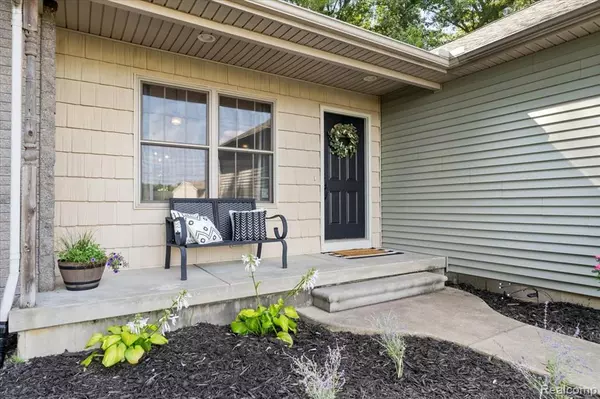 Byron, MI 48418,7780 Hidden Circle Drive