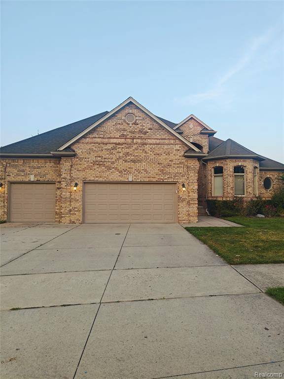 49500 GOLDEN GATE Drive, Macomb, MI 48044