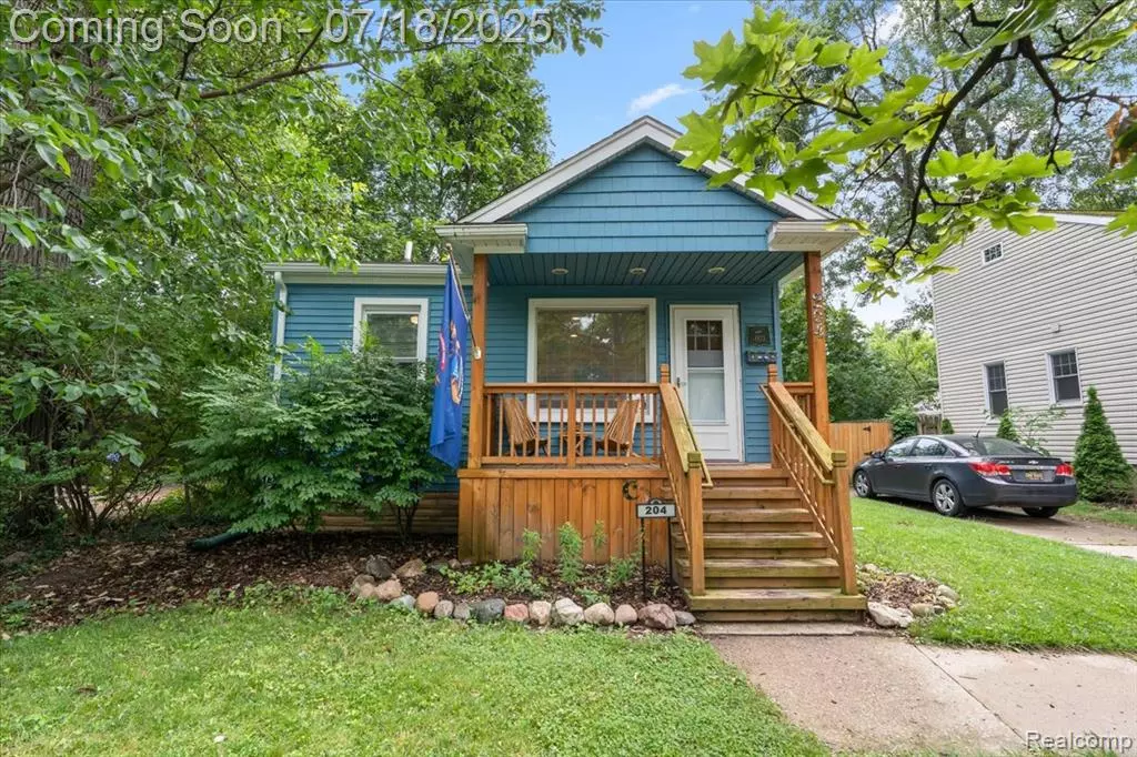 Ferndale, MI 48220,204 Wordsworth Street