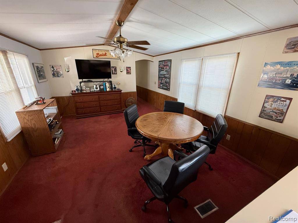 Swartz Creek, MI 48473,10 Bellwood Drive