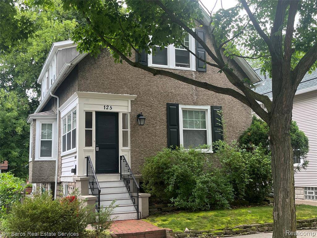 125 Muir Road, Grosse Pointe Farms, MI 48236