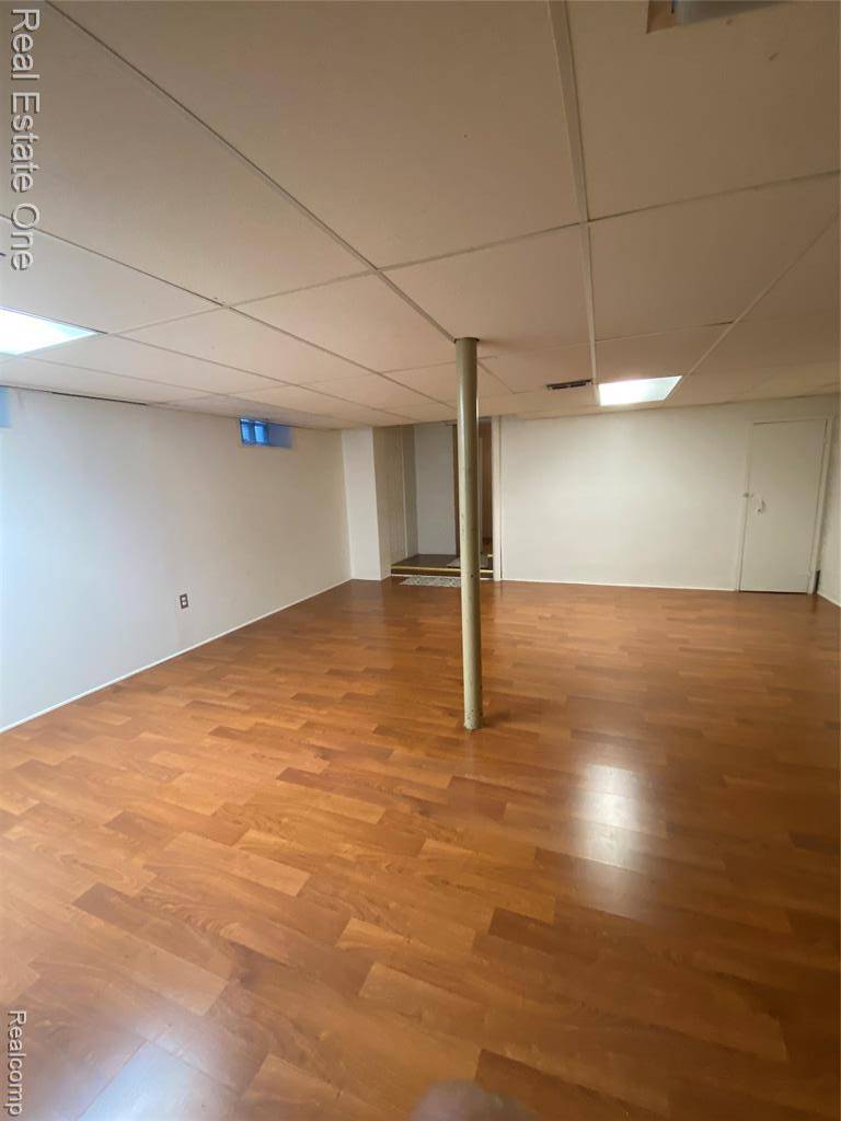 Dearborn, MI 48128,1350 Falcon Street