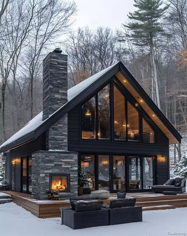 Davisburg, MI 48350,10418 KING Road