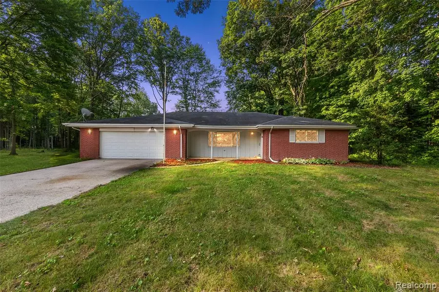 10731 Swan Creek Road, Saginaw, MI 48609