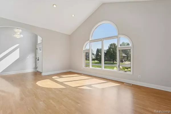 Linden, MI 48451,13188 Harborview Drive