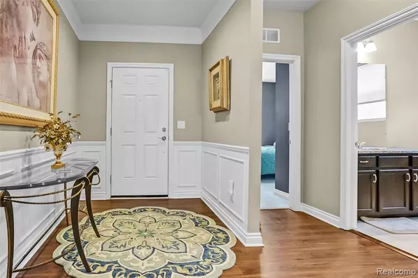 Clarkston, MI 48348,5008 Oakdale Drive