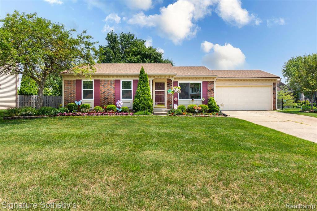 23568 Cranbrooke Drive, Novi, MI