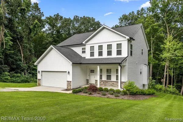 Holly, MI 48442,16255 Catalpa Way