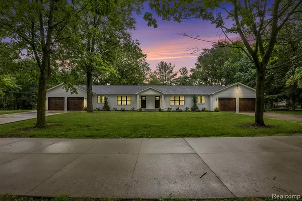 Fenton, MI 48430,1443 Dauner Road