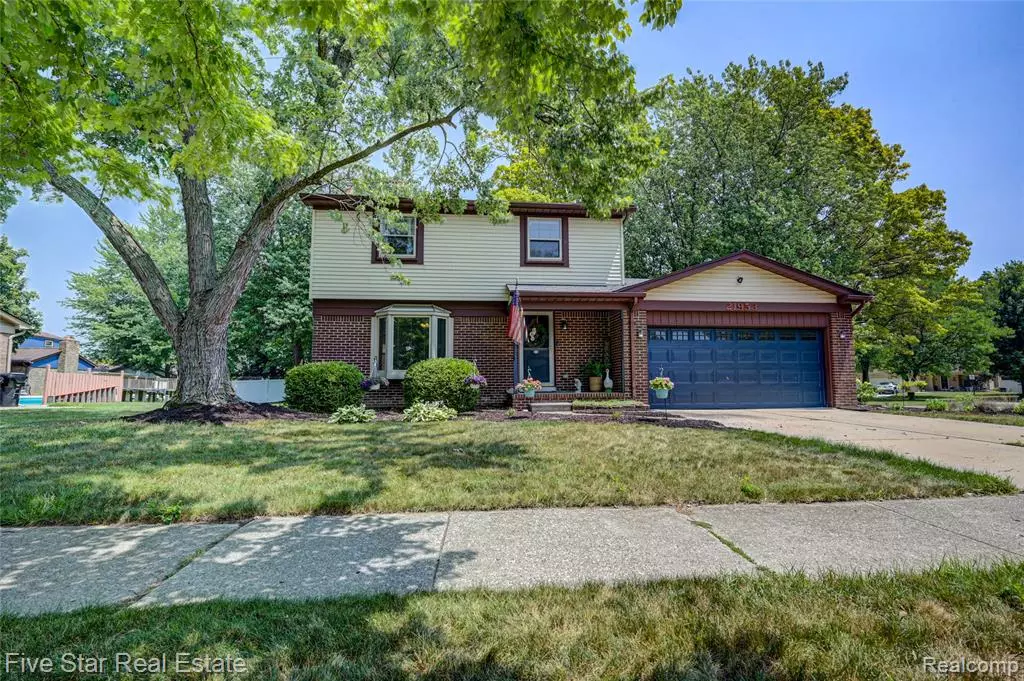 Trenton, MI 48183,21953 Hall Road