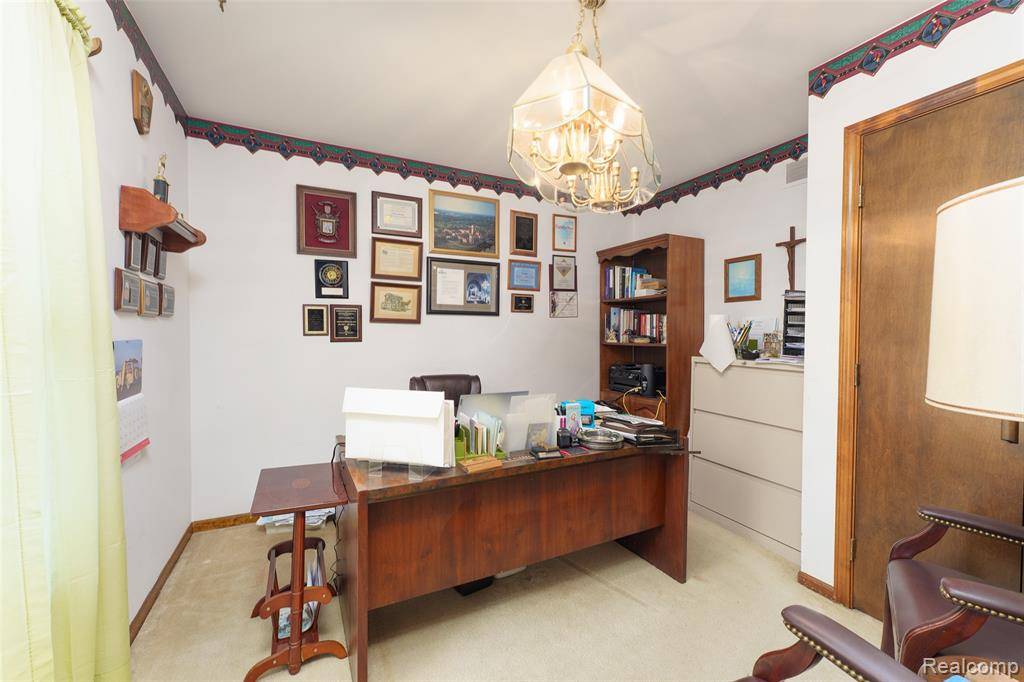 Howell, MI 48843,2220 Pheasant Run Road
