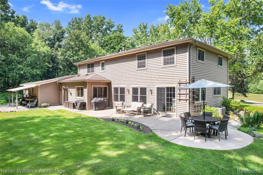 Clarkston, MI 48348,7675 Morningstar Court