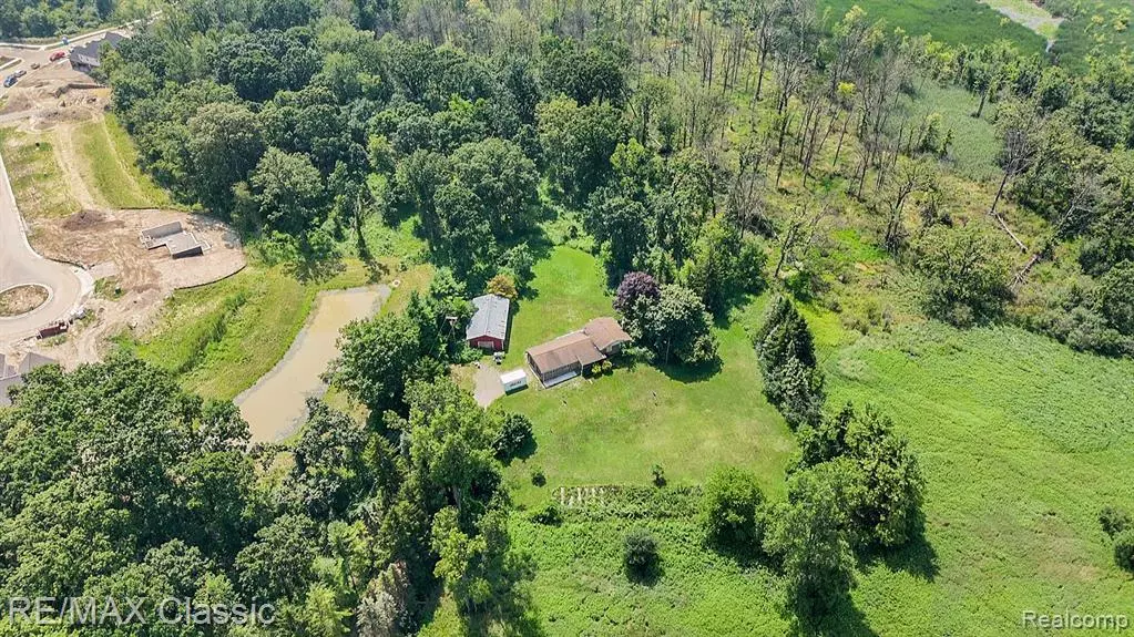 South Lyon, MI 48178,26003 N Dixboro Road