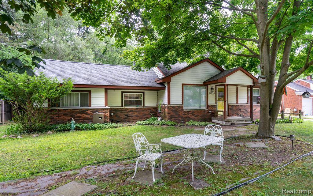 Southfield, MI 48075,21335 Wallace Drive