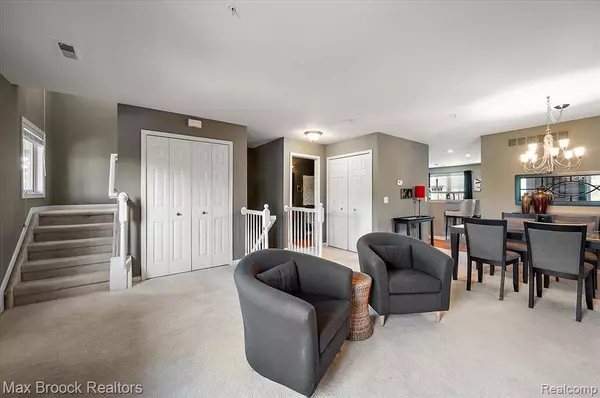 Auburn Hills, MI 48326,3865 Forester Boulevard