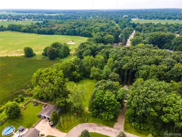 Davison, MI 48423,7244 Schoolcraft Drive