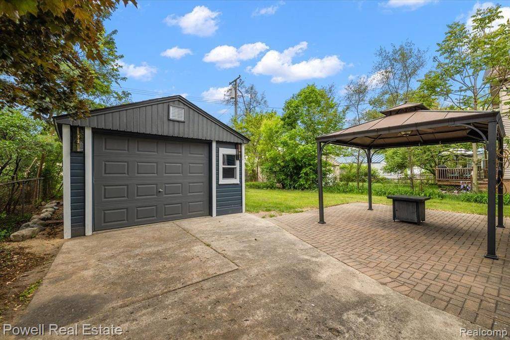 Ferndale, MI 48220,1437 PEARSON Street