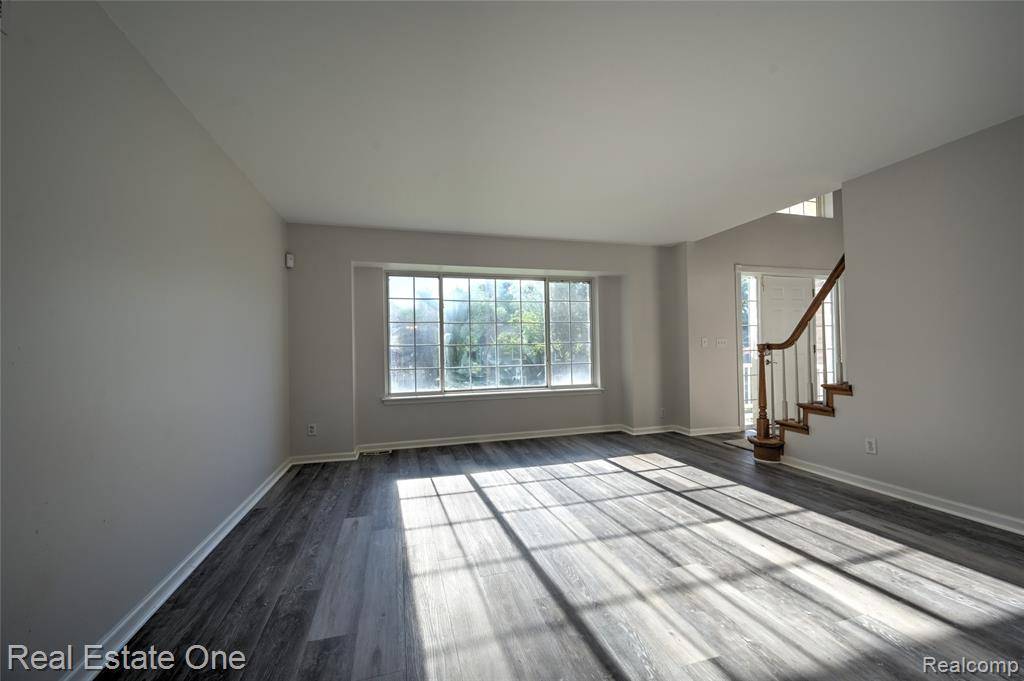 West Bloomfield, MI 48324,3950 Bradmore Avenue