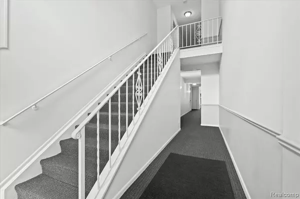 Livonia, MI 48150,36074 Ann Arbor Trail