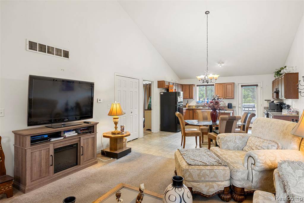 Taylor, MI 48180,23395 Pinewood Drive