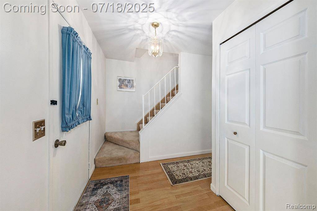 Farmington, MI 48331,34965 Bunker Hill Drive
