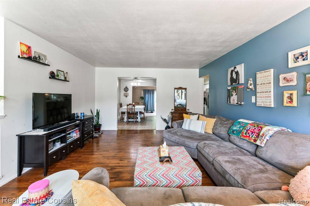 Grand Blanc, MI 48439,8419 Belle Bluff Drive