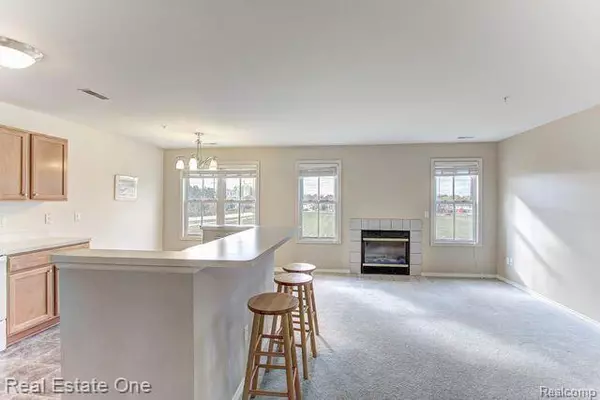 Auburn Hills, MI 48326,3986 Forester Boulevard