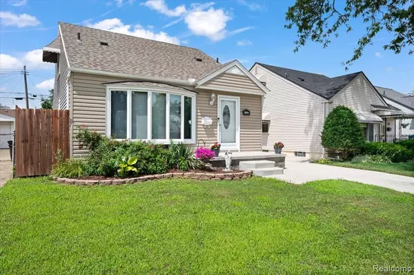 Wyandotte, MI 48192,4044 18th Street