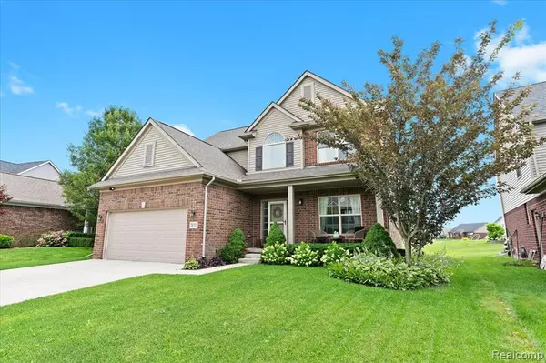 New Hudson, MI 48165,28352 Oakmonte E Circle