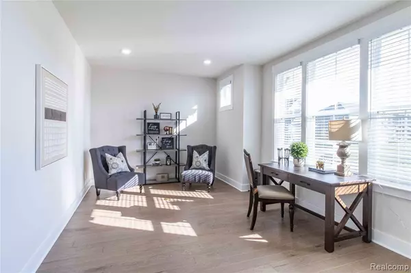 Ann Arbor, MI 48108,5532 Timber Glen Court