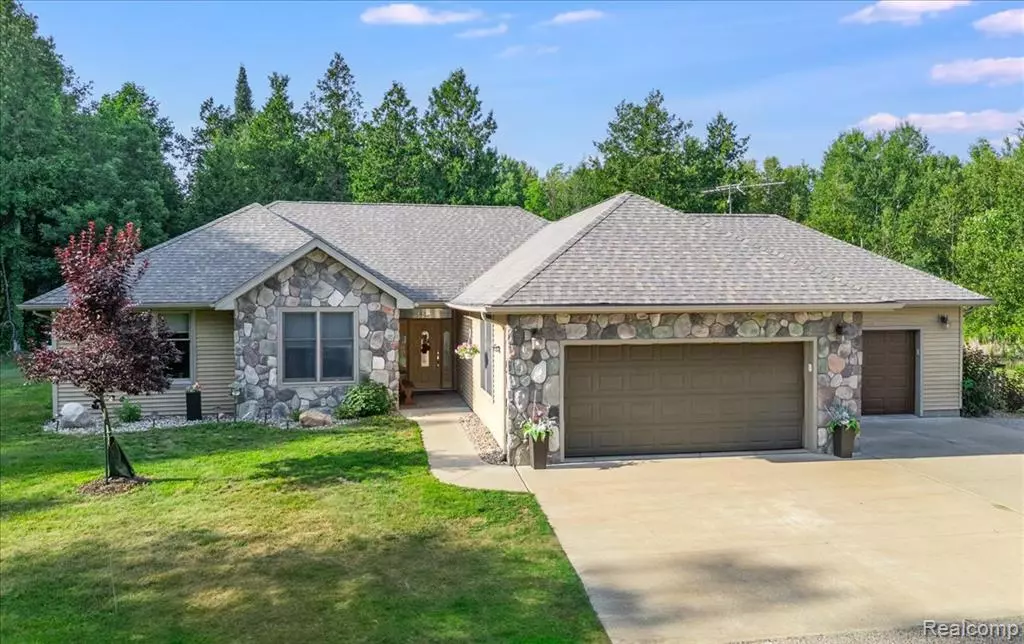 West Branch, MI 48661,3428 Simon Drive